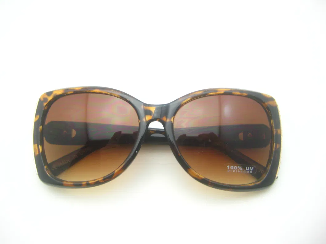 New Promotion Hot Selling Plastic Sunglasses